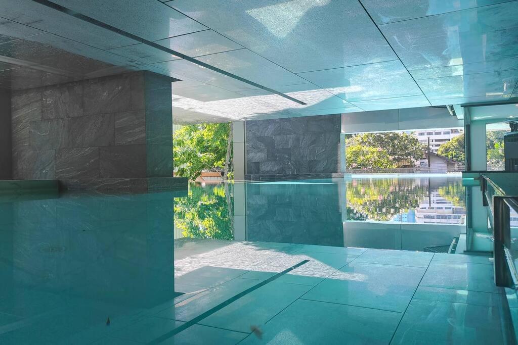 168 Sukhumvit 36精品公寓 กรุงเทพมหานคร ภายนอก รูปภาพ